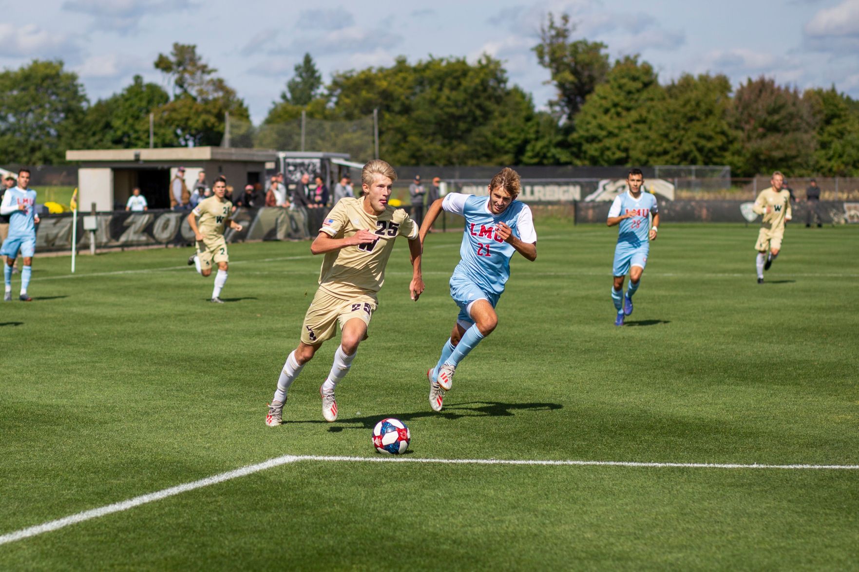 Men's soccer records tenth victory in overtime win against Detroit Mercy
